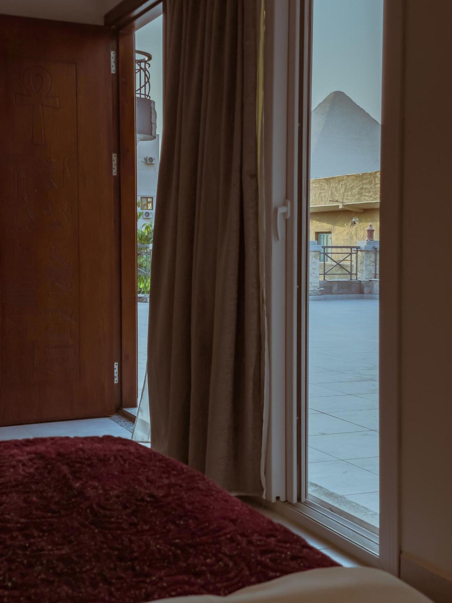 King Khufu Pyramids View Hotel Kafret el-Gabal Quarto foto