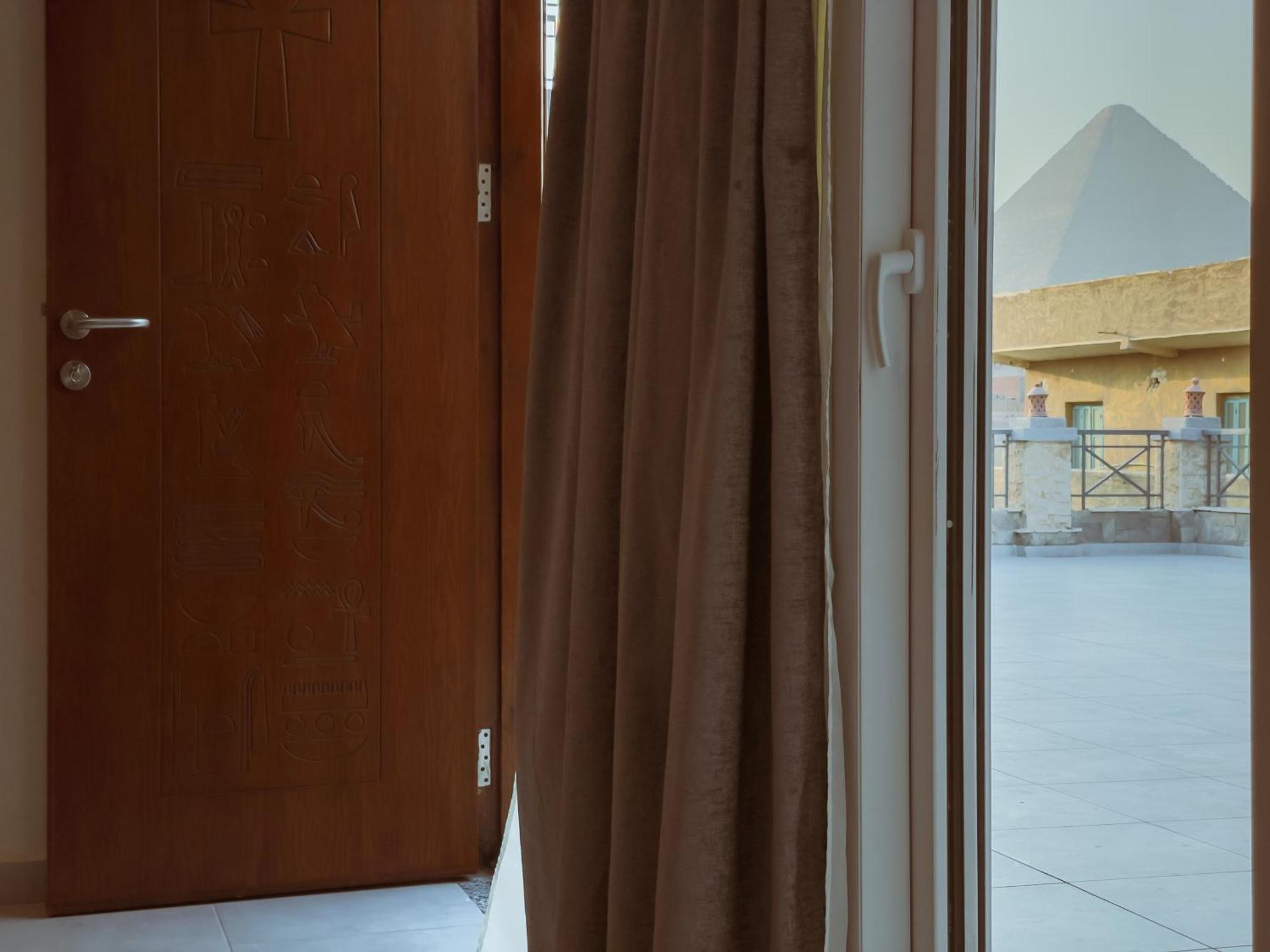 King Khufu Pyramids View Hotel Kafret el-Gabal Quarto foto
